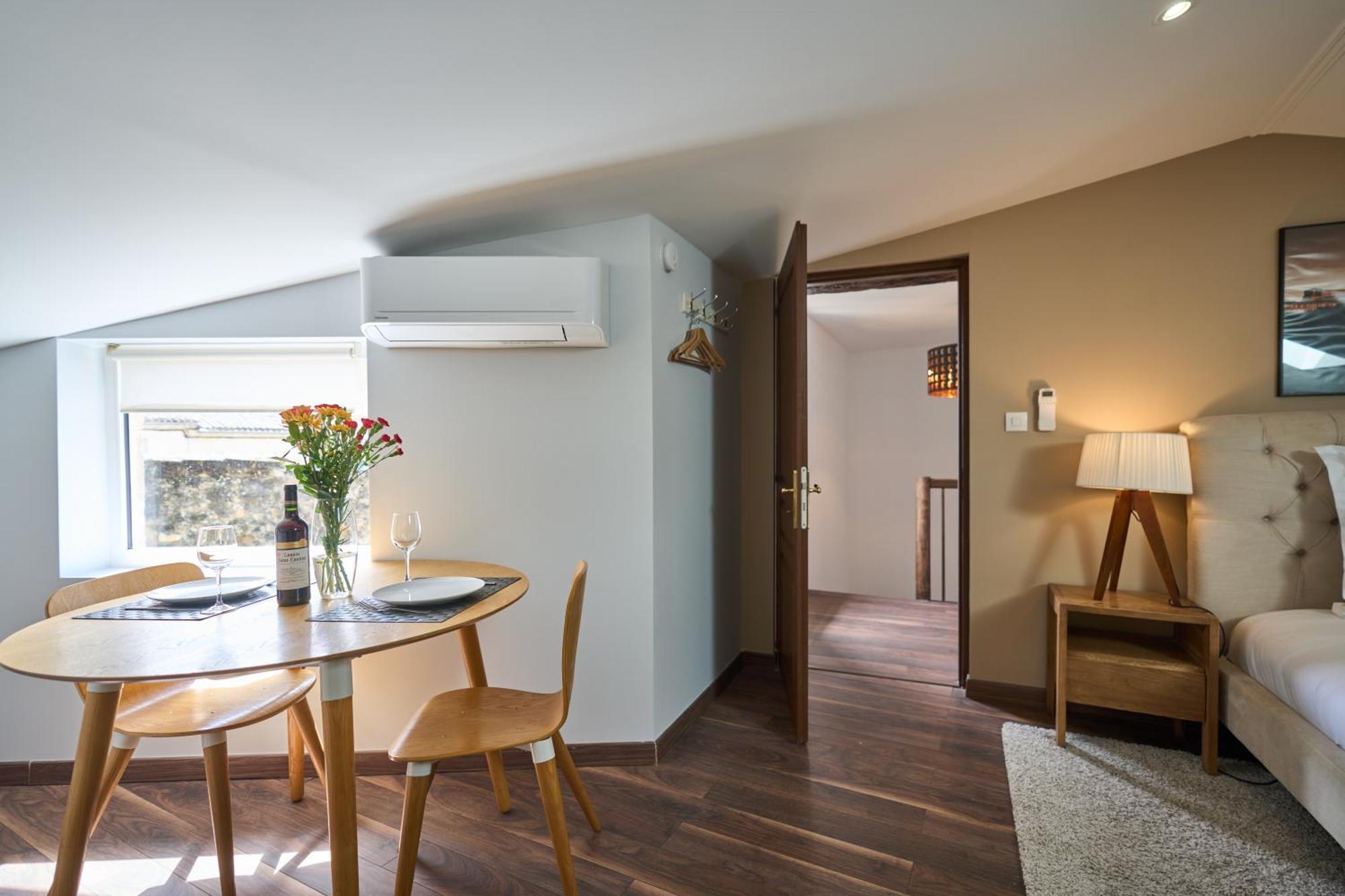 Les Appartements De La Cadene Saint-Émilion Exterior foto