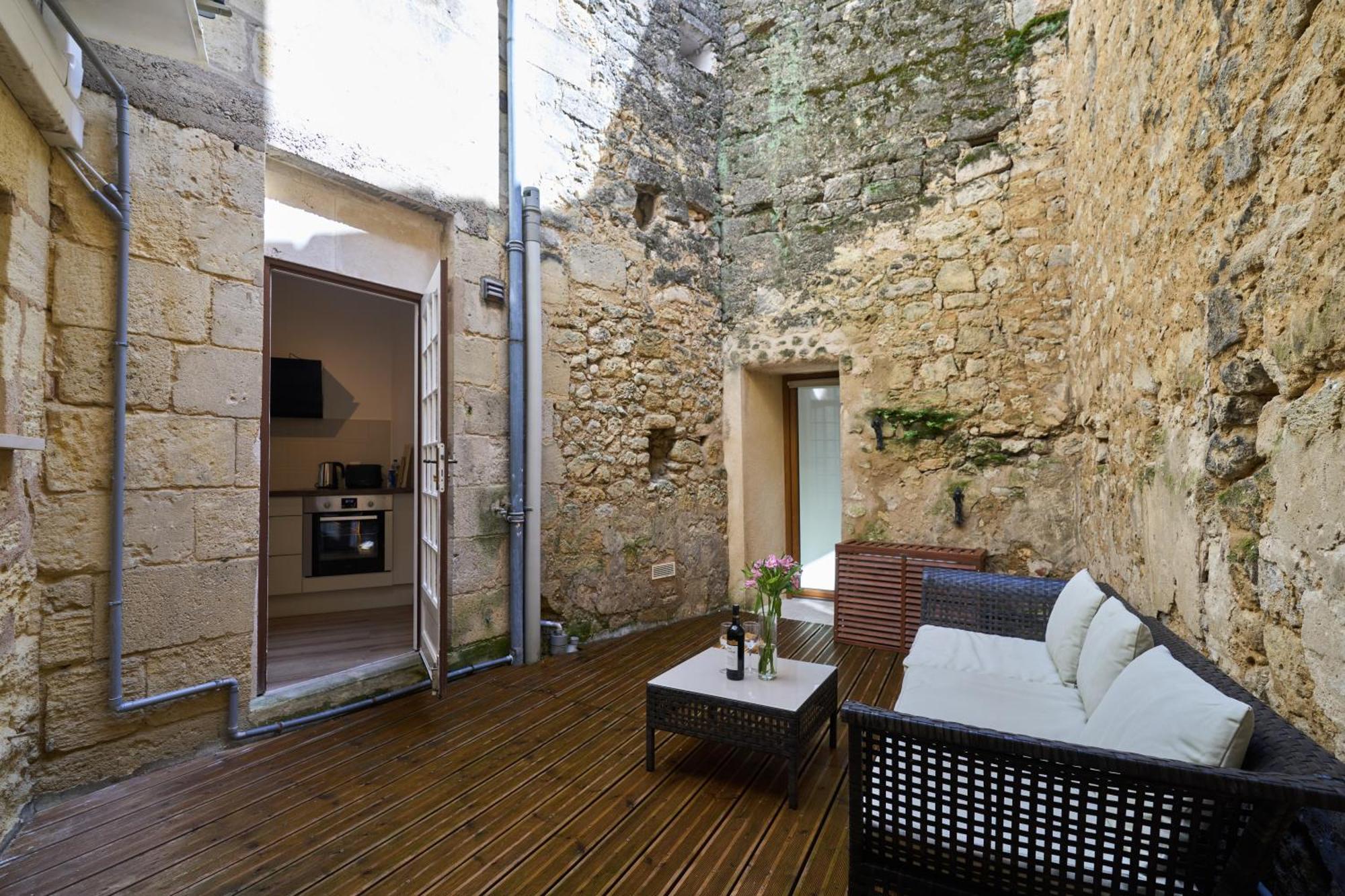 Les Appartements De La Cadene Saint-Émilion Exterior foto