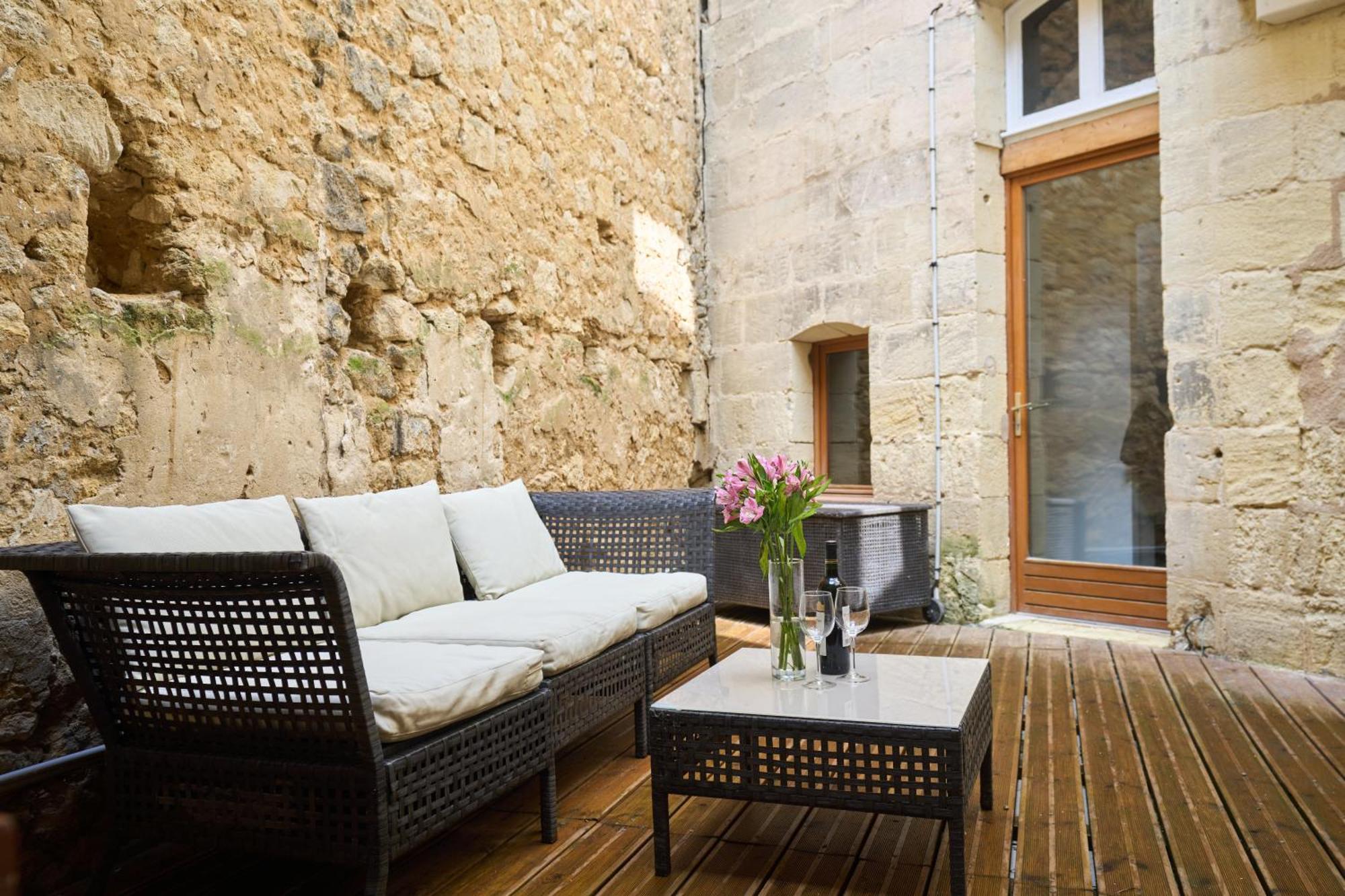 Les Appartements De La Cadene Saint-Émilion Exterior foto